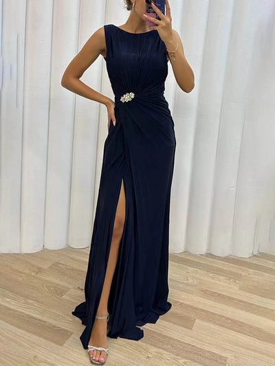 Lillian - Elegant Pleated Maxi Dress