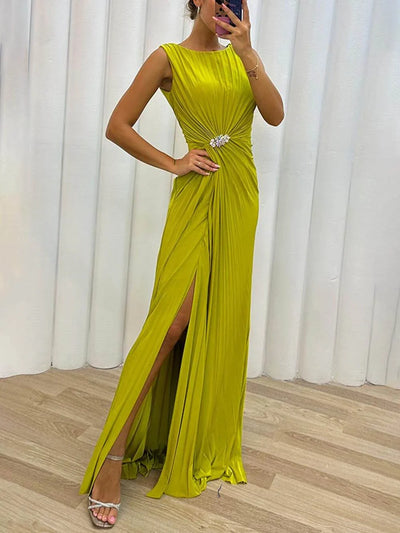 Lillian - Elegant Pleated Maxi Dress