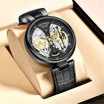 Fashionable men's watch with flat case