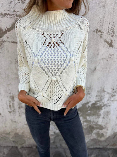 Eva – Knitted Sweater with a Round Neckline