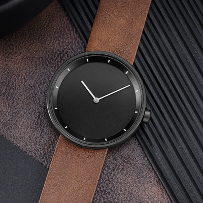 Minimalist quartz watch