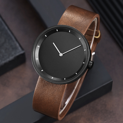 Minimalist quartz watch