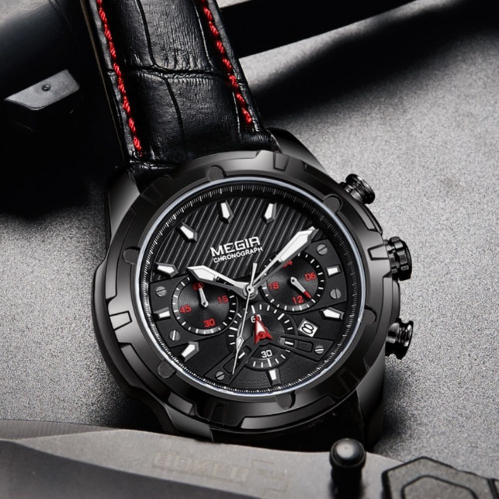 Luxurious sports watch with chronograph function