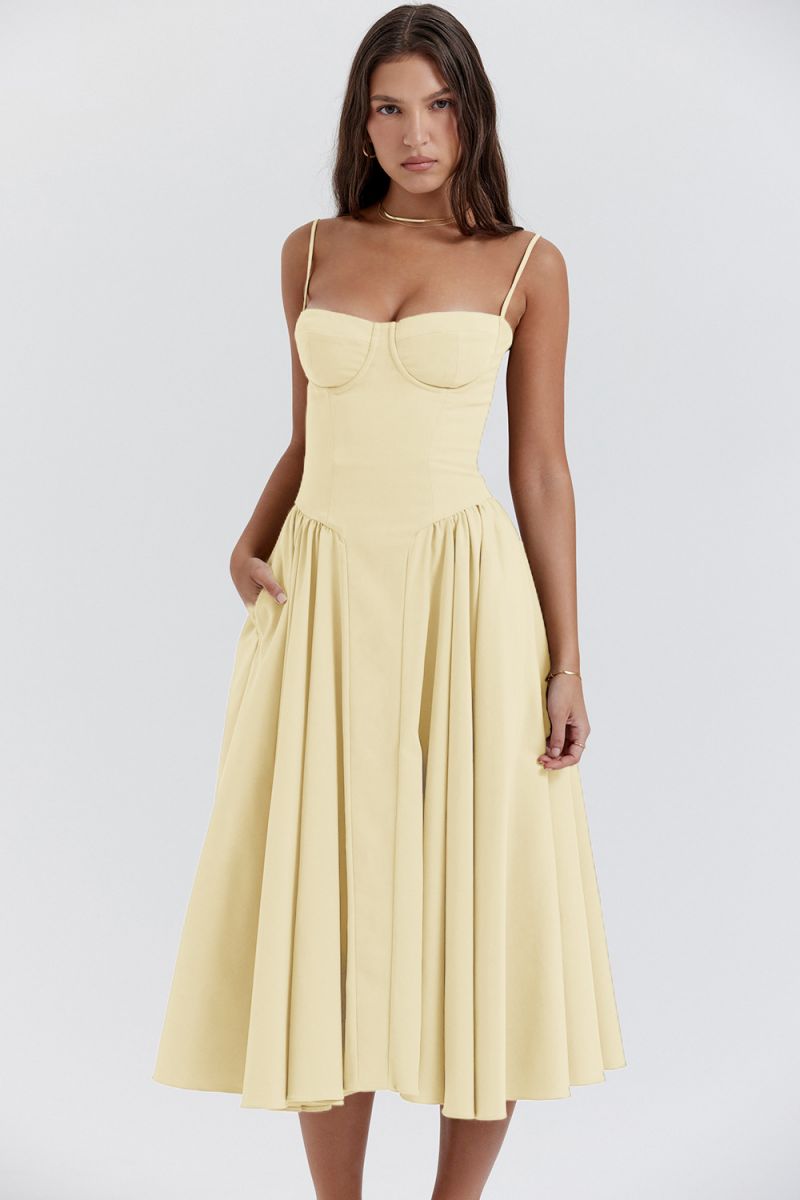 Emma - Waist-Enhancing Midi Dress