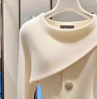 Ava | Asymmetric Buttoned Blazer