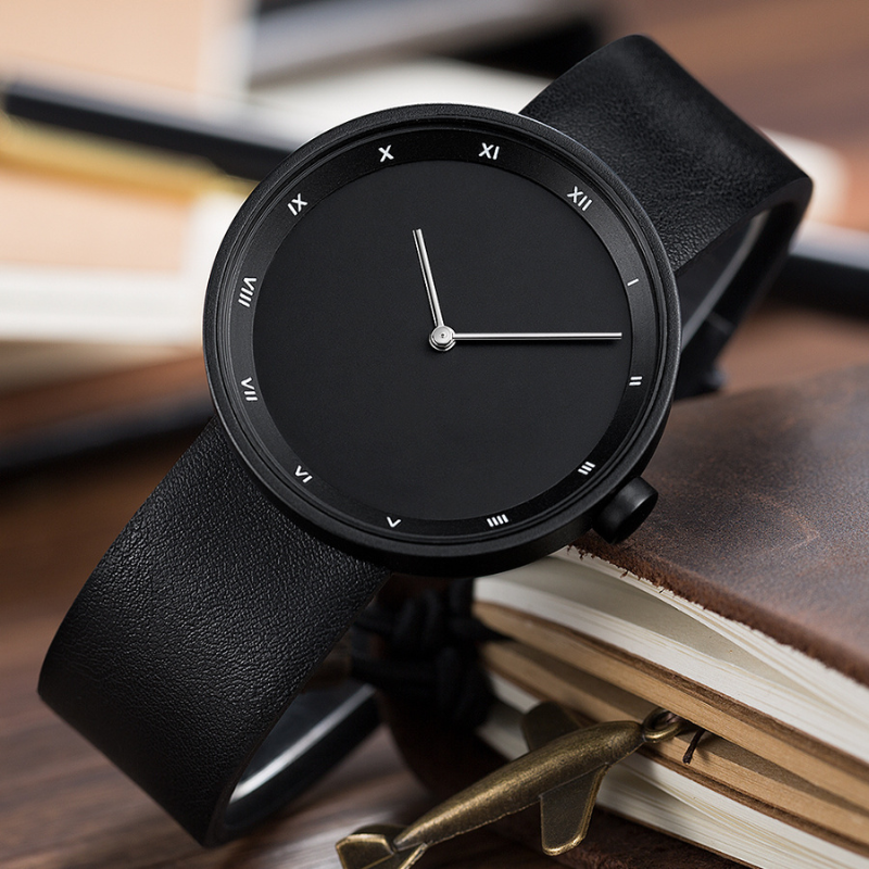 Minimalist quartz watch