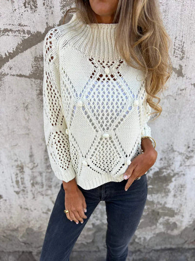 Eva – Knitted Sweater with a Round Neckline