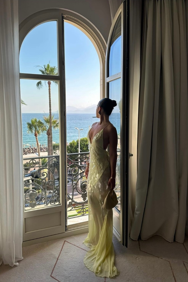 Samantha - Deep V Sleeveless Evening Maxi Dress Dramatic Elegance with a Bold Edge
