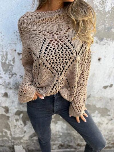 Eva – Knitted Sweater with a Round Neckline