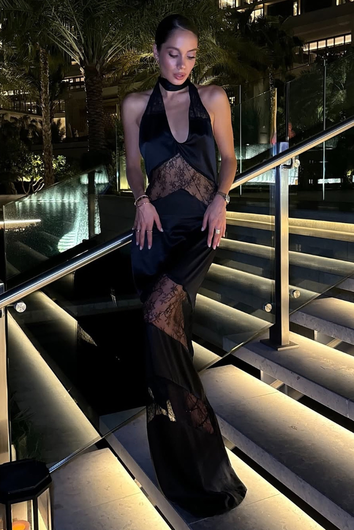 Lara - Delicate Lace Maxi Dress