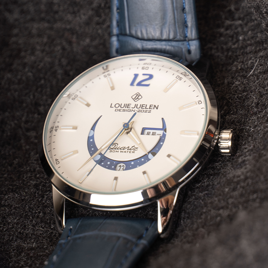 Elegant moon phase watch with luminous calendar for the week