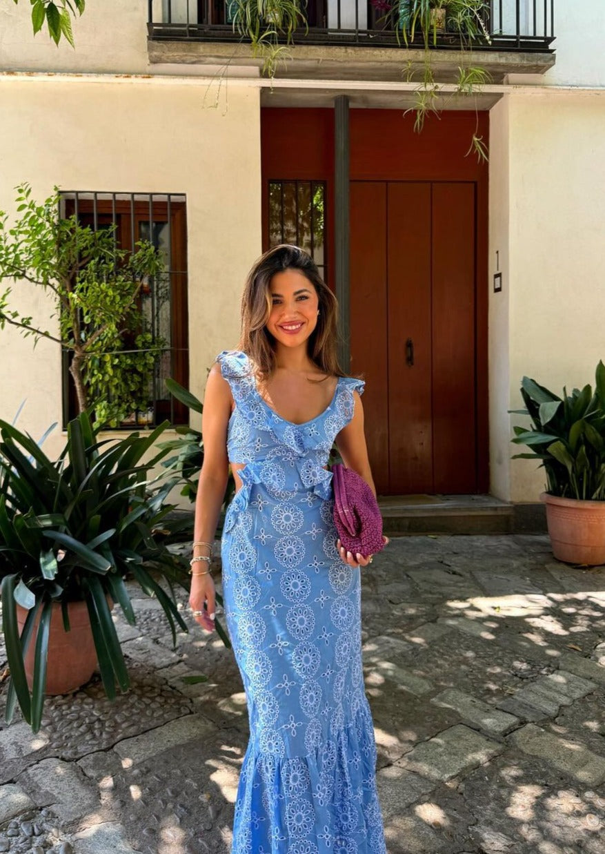 Ara – Graceful Ruffled Maxi Dress