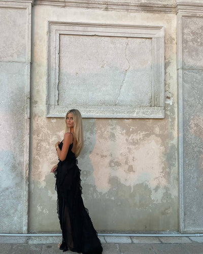 Mara - Backless Off-shoulder Maxi Dress Sultry Sophistication with a Flirty Twist