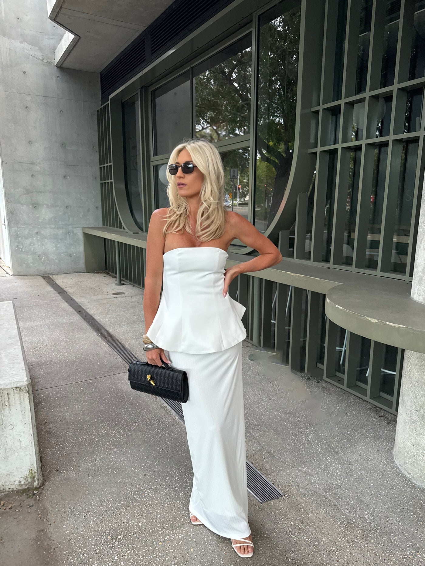 Serena - Elegant Strapless Maxi Dress Graceful Simplicity with Timeless Charm