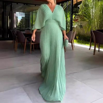 Caroline - Elegant Pleated Dress