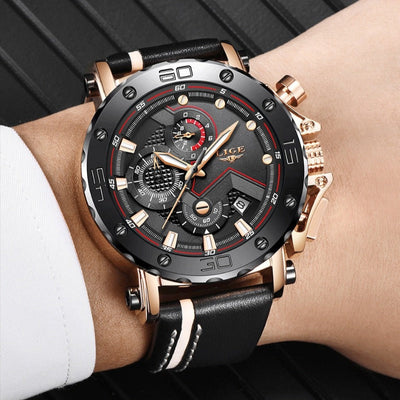 Luxurious stainless steel military watch with quartz movement