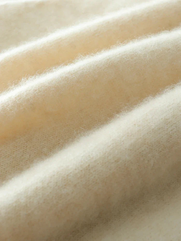 Vera – Luxe Cashmere Sweater