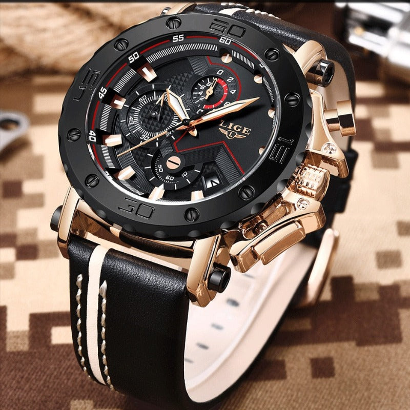 Luxurious stainless steel military watch with quartz movement