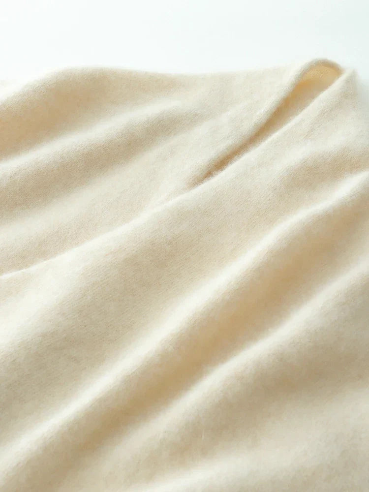 Vera – Luxe Cashmere Sweater