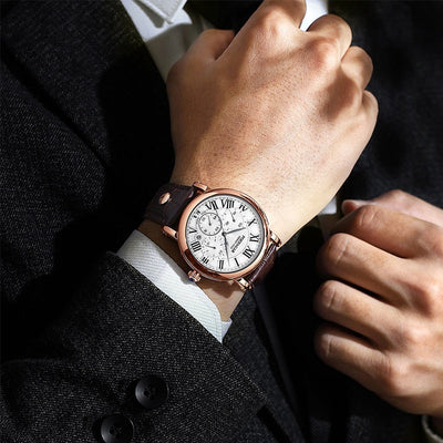 Luxurious, casual chronograph wristwatch