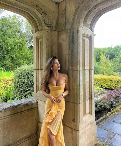 Evelyn - Glamorous Ruffled Midi Dress Drama and Elegance in Every Detail