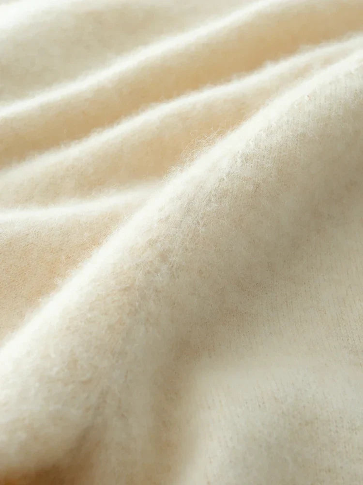 Vera – Luxe Cashmere Sweater