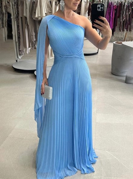 Celeste - Classy Pleated Maxi Dress