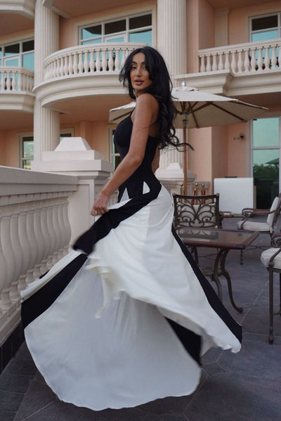 Elara - Flowing Maxi Dress