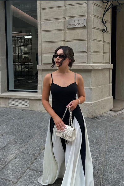 Elara - Flowing Maxi Dress
