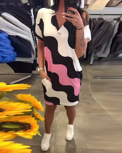 Nina™ – V-neck Dress with Wavy Print