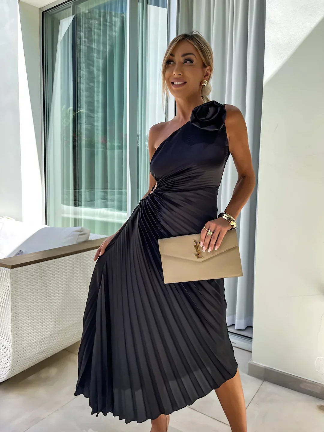 Clara | Enchanting Floral Midi Dress