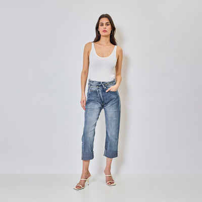 zunu™ | Loose Asymmetrical Closure Jeans