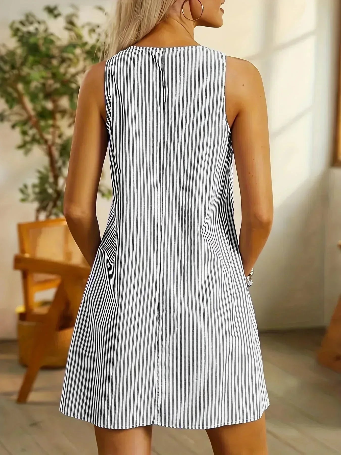 Norah™ Classic Sleeveless Striped Dress