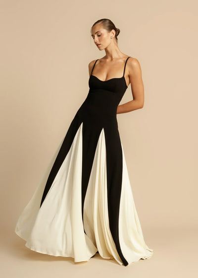 Juliette - Graceful V-Neck Midi Dress